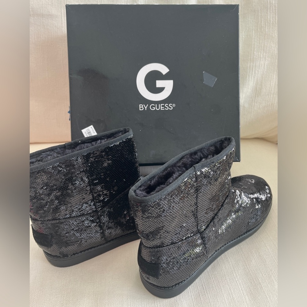 Guess Shimmering Black Sequin faux fur lined boots. New in box. Very cute